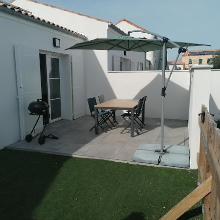 La Fregate Maison Avec Piscine/Parking/Wifi/Plages 5Kms Les Mathes Luaran gambar