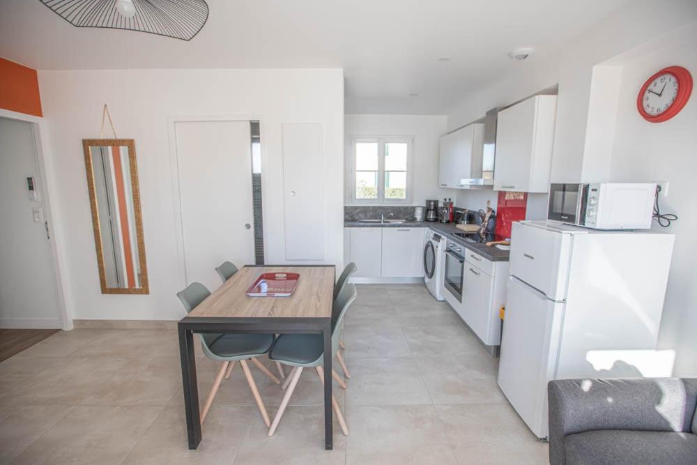La Fregate Maison Avec Piscine/Parking/Wifi/Plages 5Kms Les Mathes Luaran gambar
