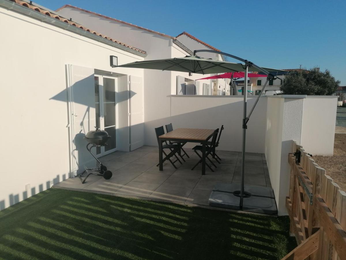 La Fregate Maison Avec Piscine/Parking/Wifi/Plages 5Kms Les Mathes Luaran gambar